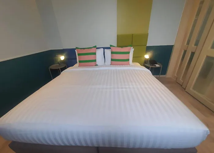 The Quarter Ramkhamhaeng By Uhg- Close To 1981 Mall- Rajamangala Stadium Airport Link ホテル 4*