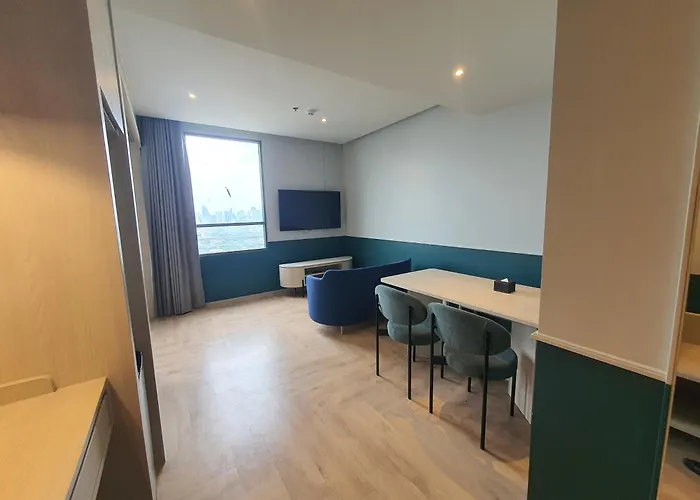 The Quarter Ramkhamhaeng By Uhg- Close To 1981 Mall- Rajamangala Stadium Airport Link