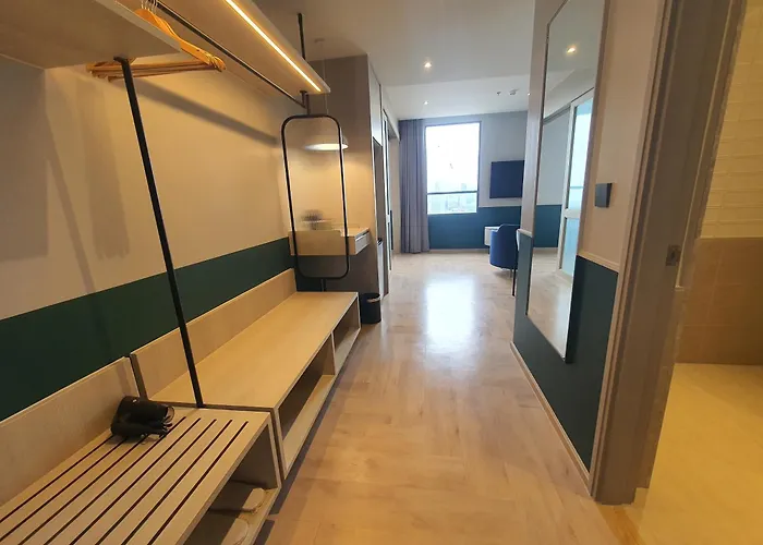 The Quarter Ramkhamhaeng By Uhg- Close To 1981 Mall- Rajamangala Stadium Airport Link
