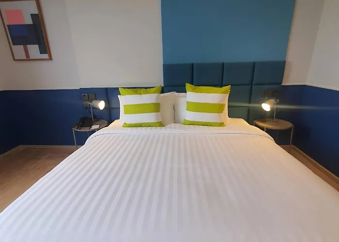 ホテル The Quarter Ramkhamhaeng By Uhg- Close To 1981 Mall- Rajamangala Stadium Airport Link 4*