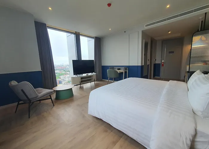 The Quarter Ramkhamhaeng By Uhg- Close To 1981 Mall- Rajamangala Stadium Airport Link ホテル