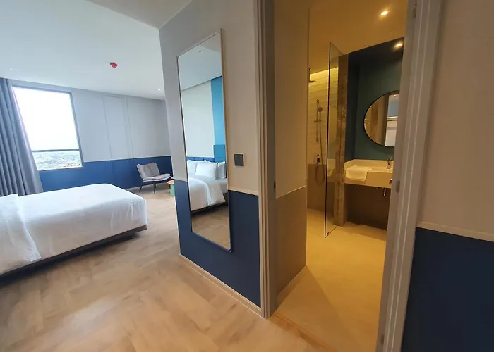 The Quarter Ramkhamhaeng By Uhg- Close To 1981 Mall- Rajamangala Stadium Airport Link ホテル 4*